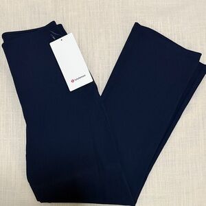 Lululemon Smooth Fit Pull on Crop